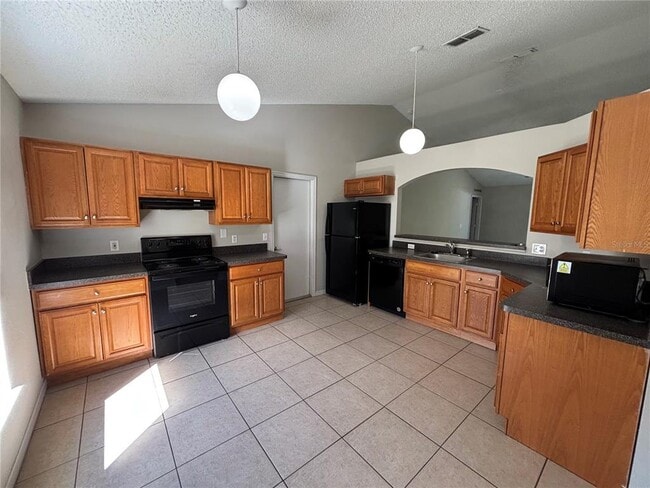 Building Photo - 3416 Sanborn Ln