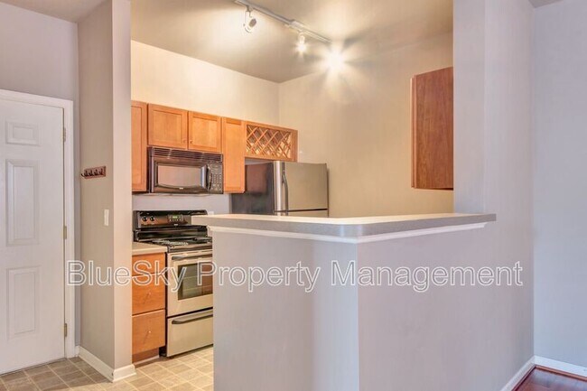 Foto del edificio - 745 Walker Square