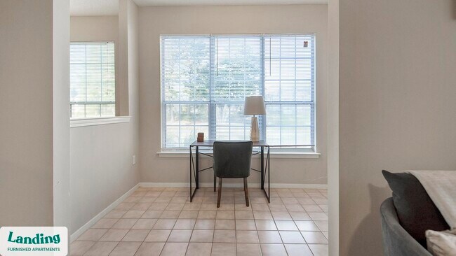 Foto del edificio - 7865 Grove Ct W