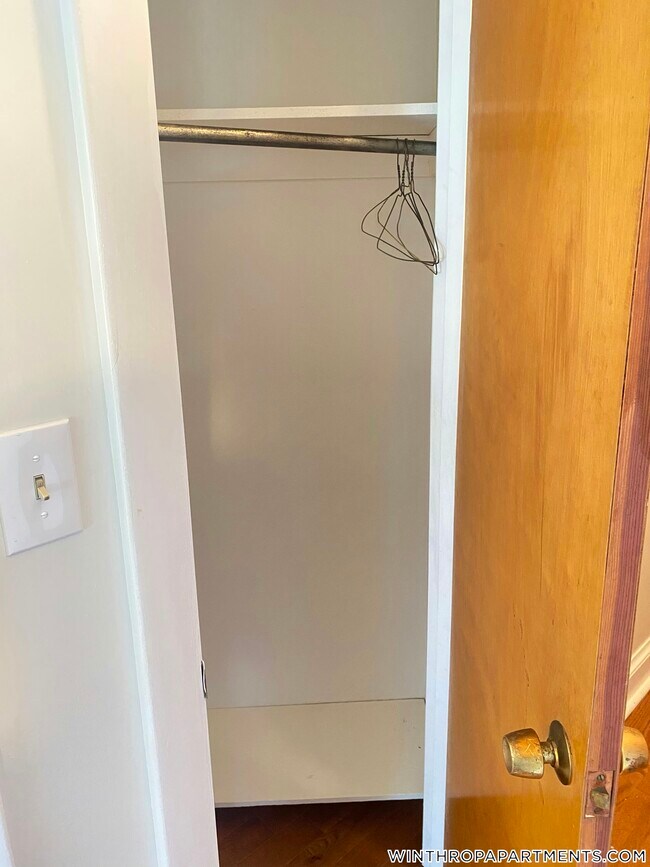 Foto del edificio - 90 Winthrop Shore Dr