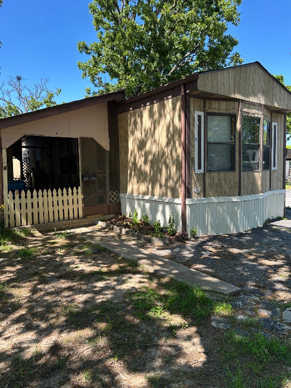 Primary Photo - 3305 S Indiana Ave