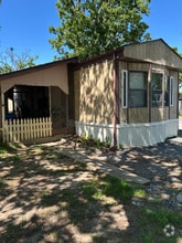 Building Photo - 3305 S Indiana Ave