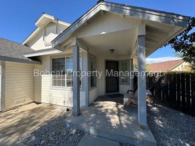 Building Photo - 326 Sandalwood Dr