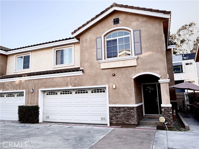 Building Photo - 13226 Ramona Blvd