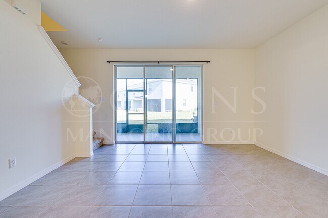 Foto del edificio - COMING SOON - 2023 Block Town-Home with Co...