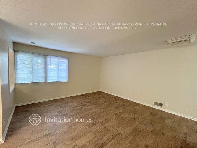 Foto del edificio - 1438 Indian Sage Rd