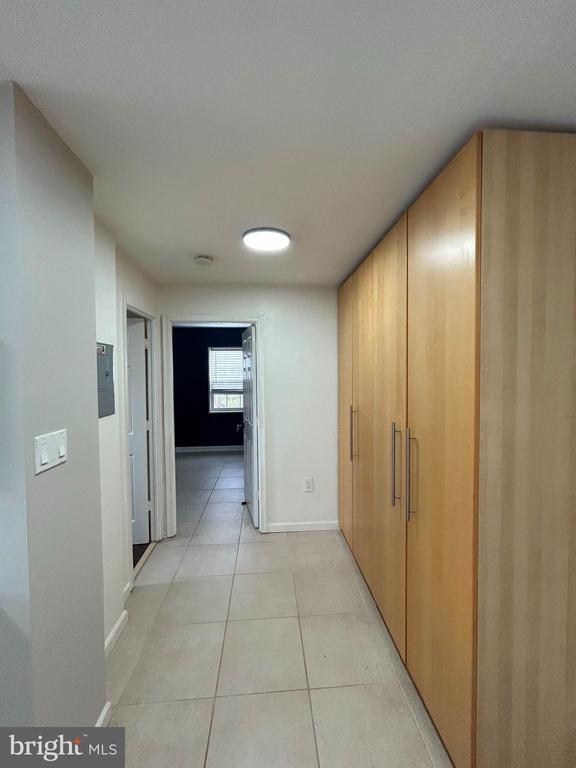 Foto del edificio - 2301 Farrington Ave