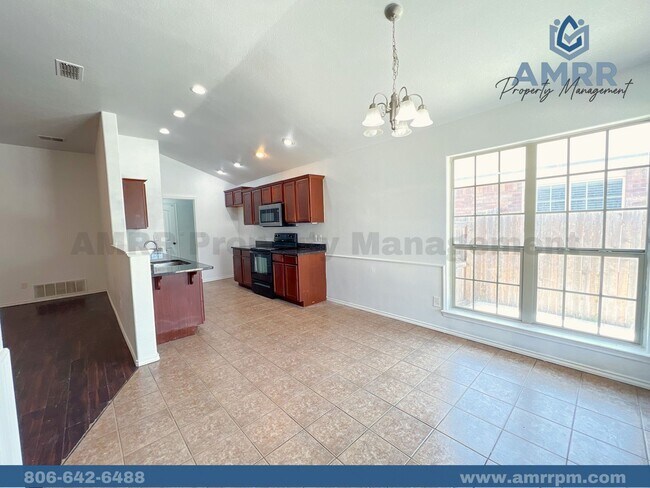 Foto del edificio - Charming 3 bed 2 bath home