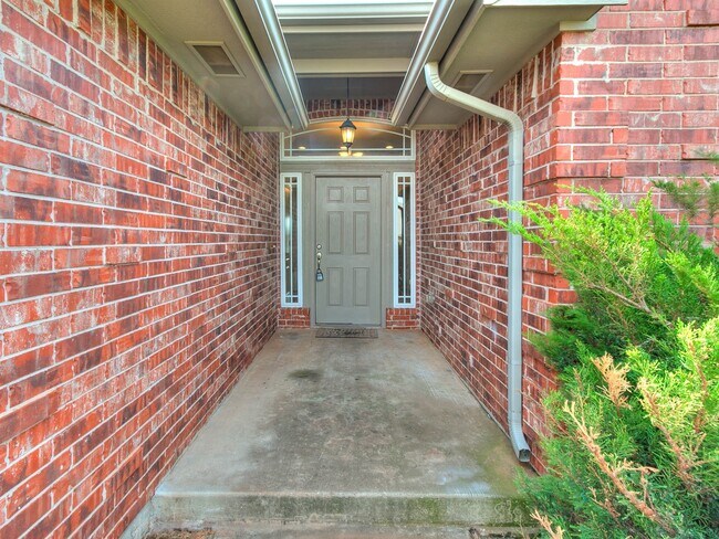 Foto del edificio - 2724 Busheywood Dr