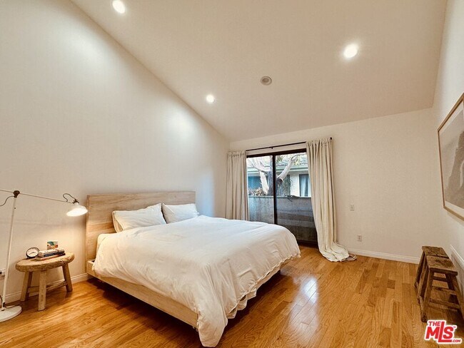 Foto del edificio - 1108 18th St