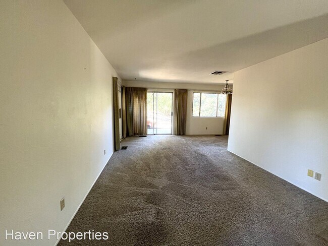 Foto del edificio - 2 br, 2 bath House - 8388 Santa Rosa Rd