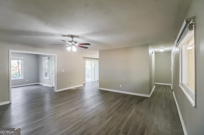 Building Photo - 3212 Pine Branch Ct