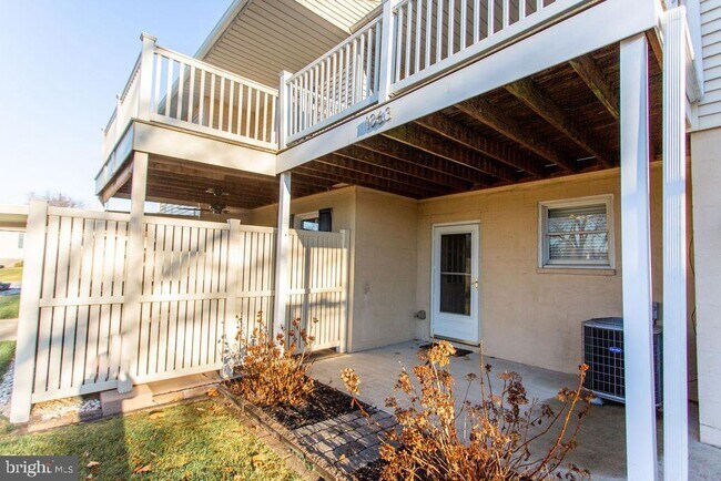 Building Photo - 1063 Westgate Dr