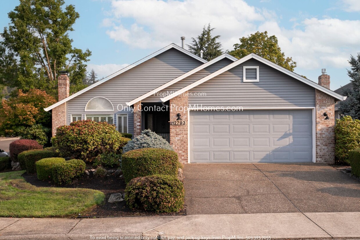 Primary Photo - King City Charmer 55+ Community: Your Perf...