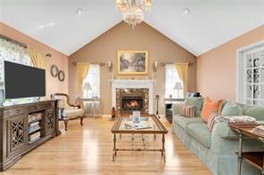 Foto del edificio - 14 Piezzo Dr