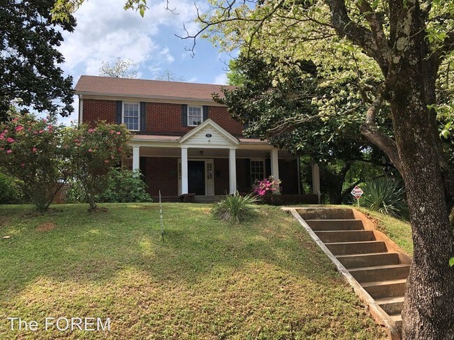 Building Photo - 4 br, 2 bath House - 551 Manford Rd