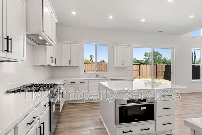 Building Photo - 6739 Micherra Cir