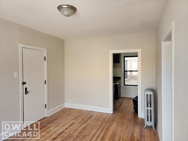 Foto del edificio - 2706 N Spaulding Ave