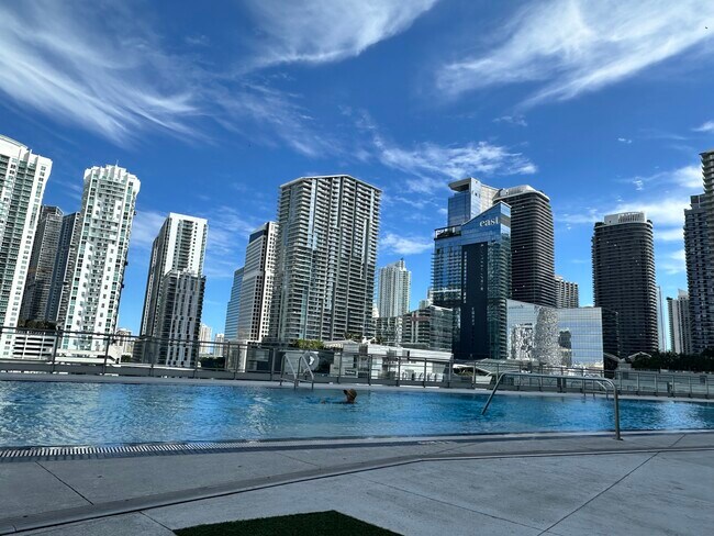 Foto del edificio - 92 SW 3rd St