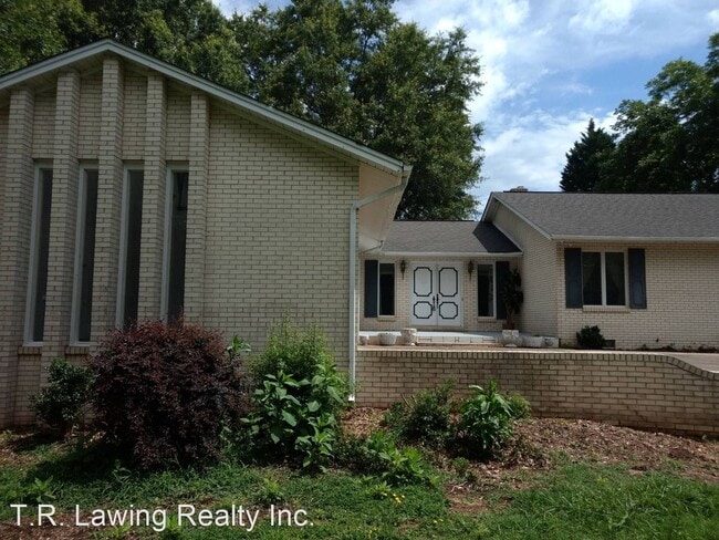 Building Photo - 3 br, 2.5 bath House - 119 Elizabeth Avenue