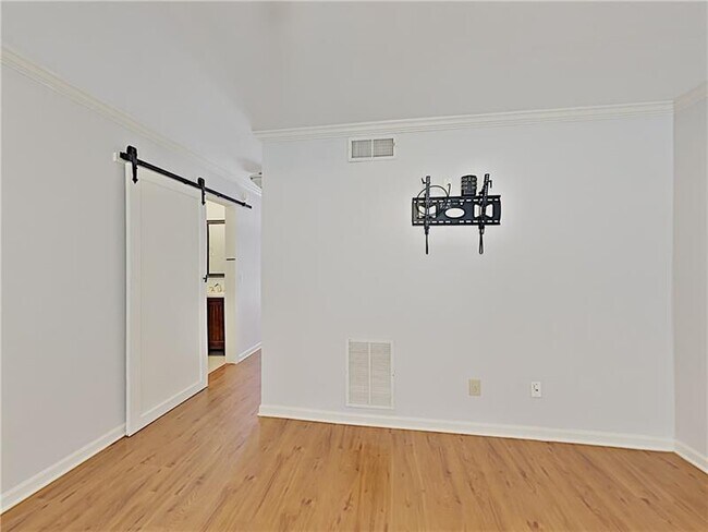 Foto del edificio - 1101 Collier Rd NW