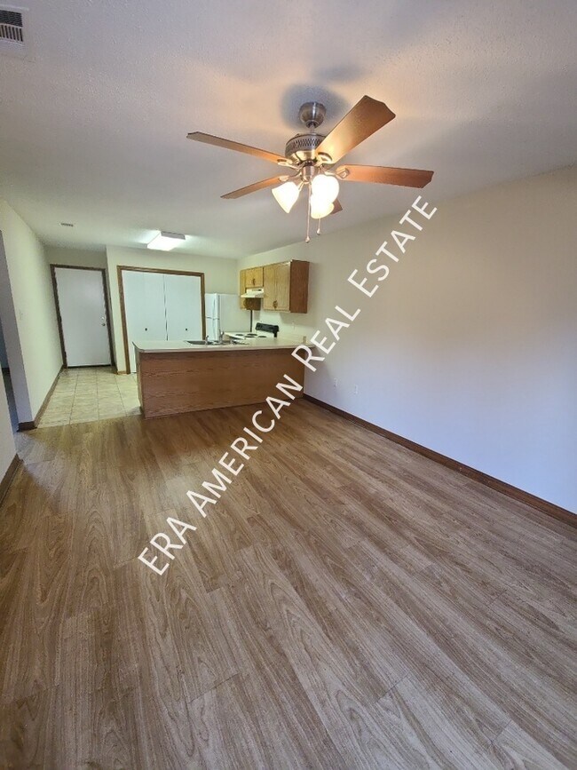 Foto del edificio - 120-124 Patton St
