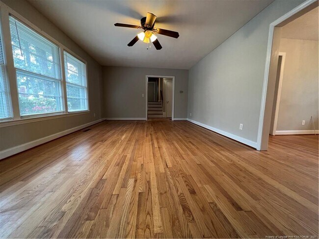 Foto del edificio - 2621 Bennington Rd