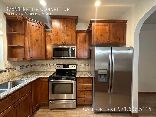 Foto del edificio - 37891 Nettie Connett Dr