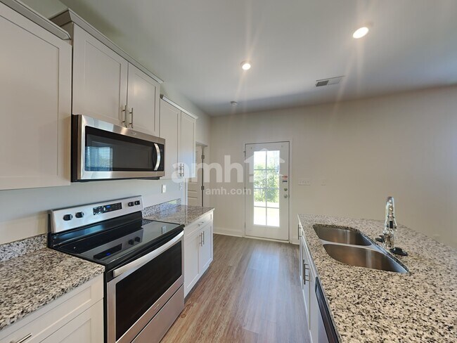 Foto del edificio - 5063 Mountain Springs Rd
