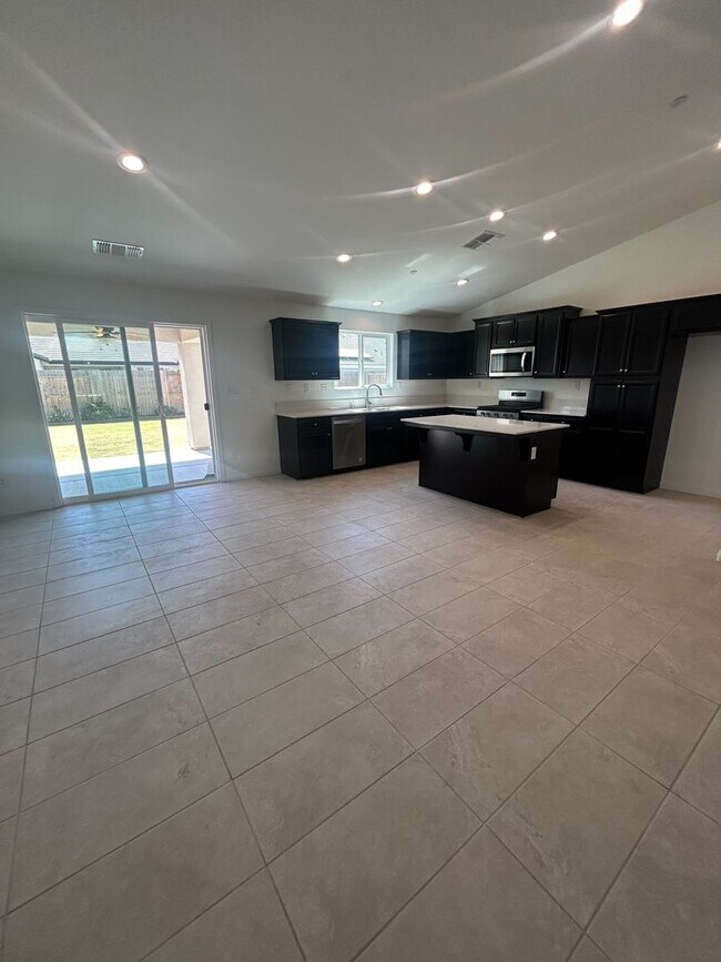 Building Photo - New Construction Home for Rent