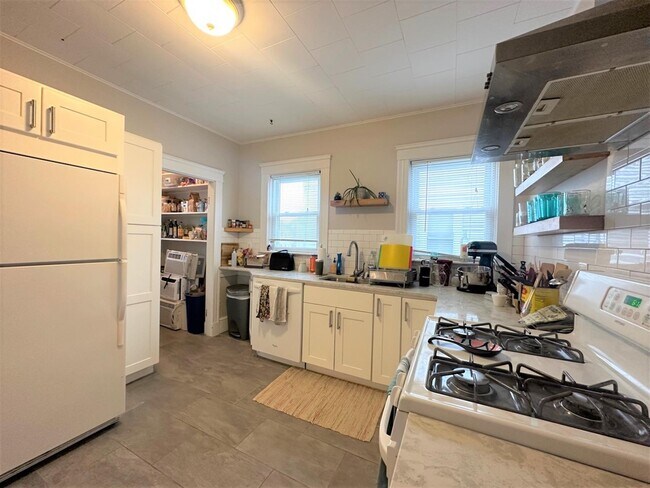 Foto del edificio - 137 Dudley St