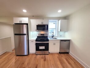 Building Photo - 845 N 26th St