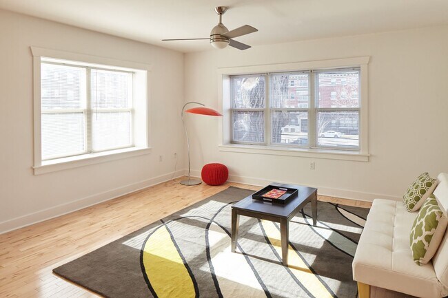 Dining/Living room - Windsor House