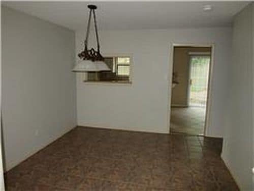 Building Photo - 3402 Wildwood Ridge Ct