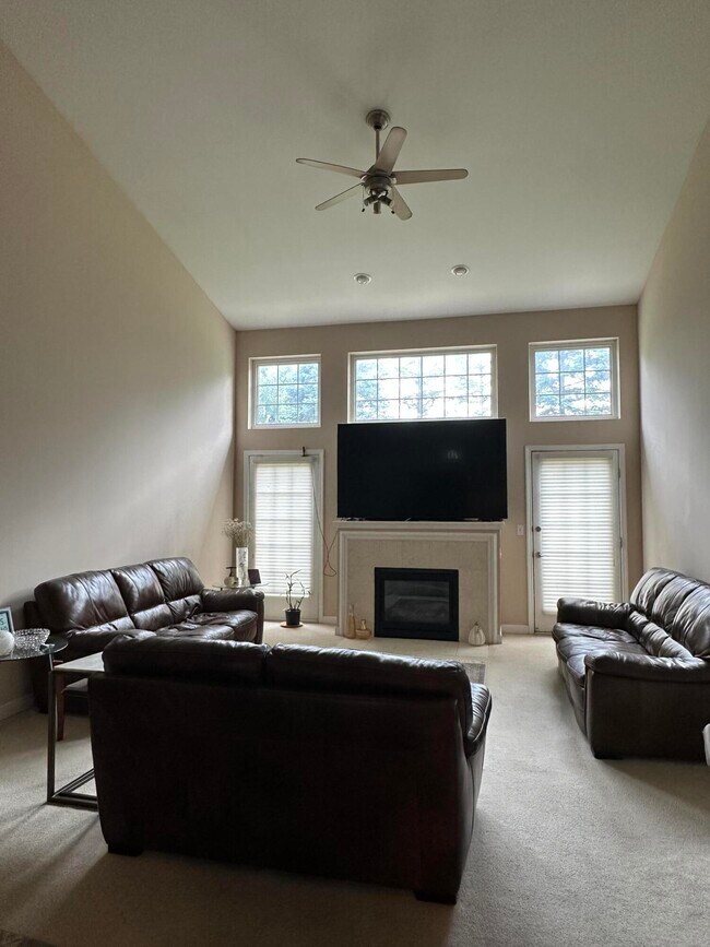 Foto del edificio - 44539 Heather Ln