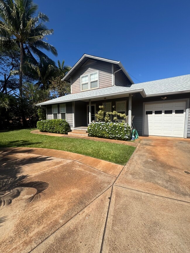 Building Photo - 3846 Lower Honoapiilani Rd