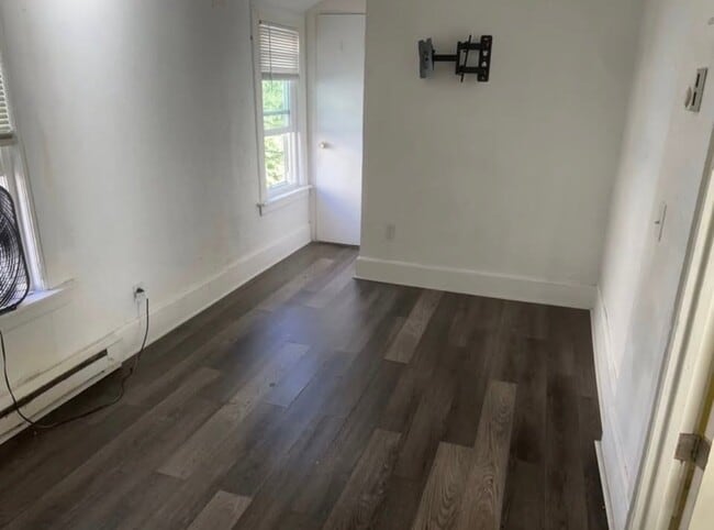 Photo - 59 Foster St Apartment