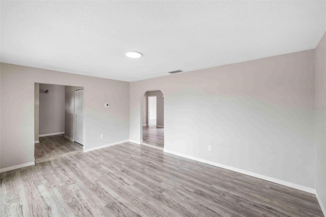 Foto del edificio - 8190 Porto Chico Ave