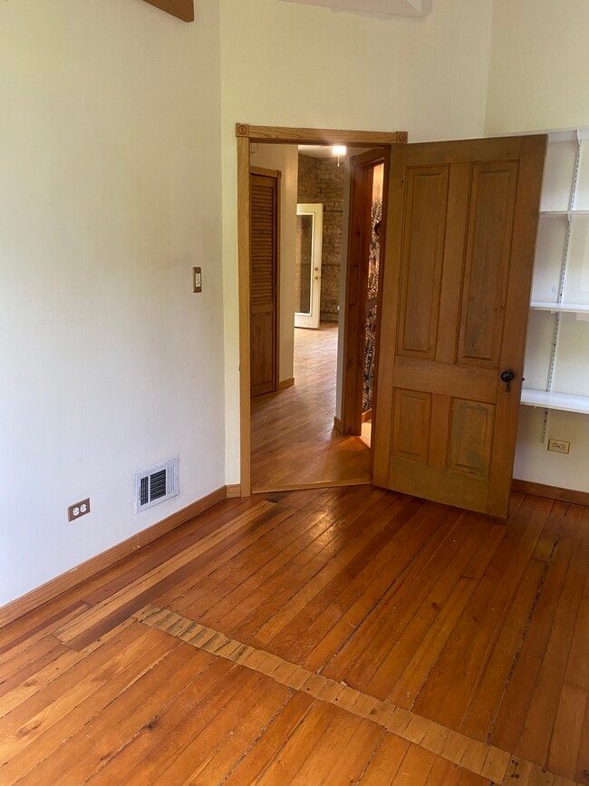 Foto del edificio - 2316 N Lister Ave