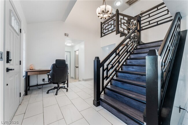 Foto del edificio - 9005 Feather River Ct