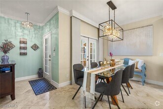 Building Photo - 7087 Barrington Cir