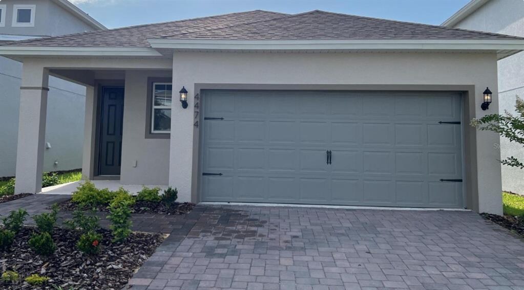Foto principal - Spacious & Modern 4-Bed Home in Hartwood Landing – Minutes from Orlando!