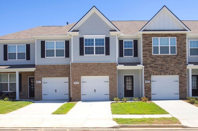 Foto del edificio - 923 Shorttail Ln