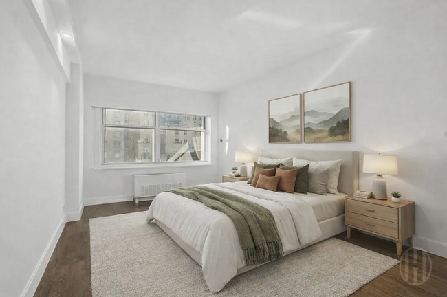 Foto del edificio - 58 W 58th St