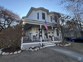 Building Photo - 108 Boyd St