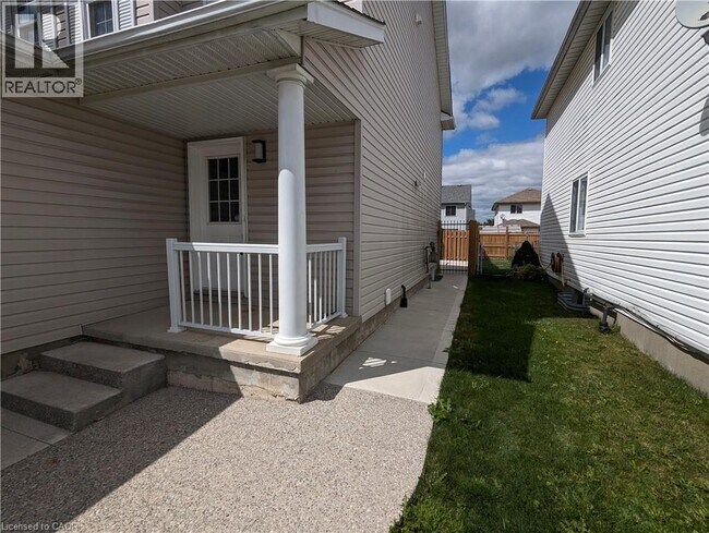 Building Photo - 507 Highbrook Ct