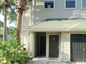 Building Photo - 6028 Westgate Dr