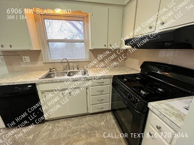 Foto del edificio - 6906 NW Blair Rd