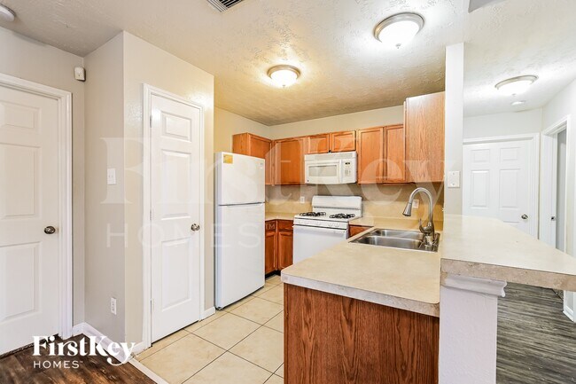 Foto del edificio - 507 Richcrest Dr