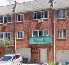 Building Photo - 84-73 168th Pl